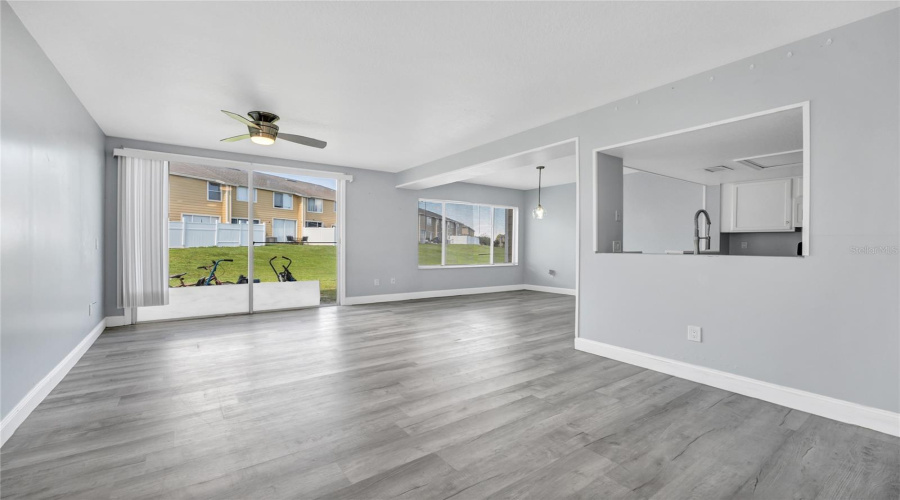 DAVENPORT, Florida 33897, 4 Bedrooms Bedrooms, ,3 BathroomsBathrooms,Residential,For Sale,COCONUT PALM,0,MFRO6357773