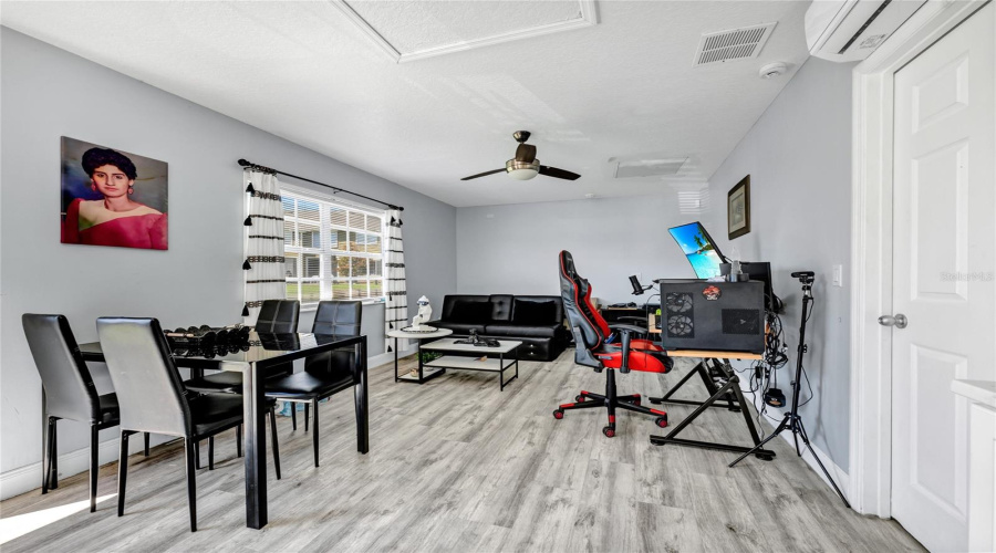 DAVENPORT, Florida 33897, 4 Bedrooms Bedrooms, ,3 BathroomsBathrooms,Residential,For Sale,COCONUT PALM,0,MFRO6357773