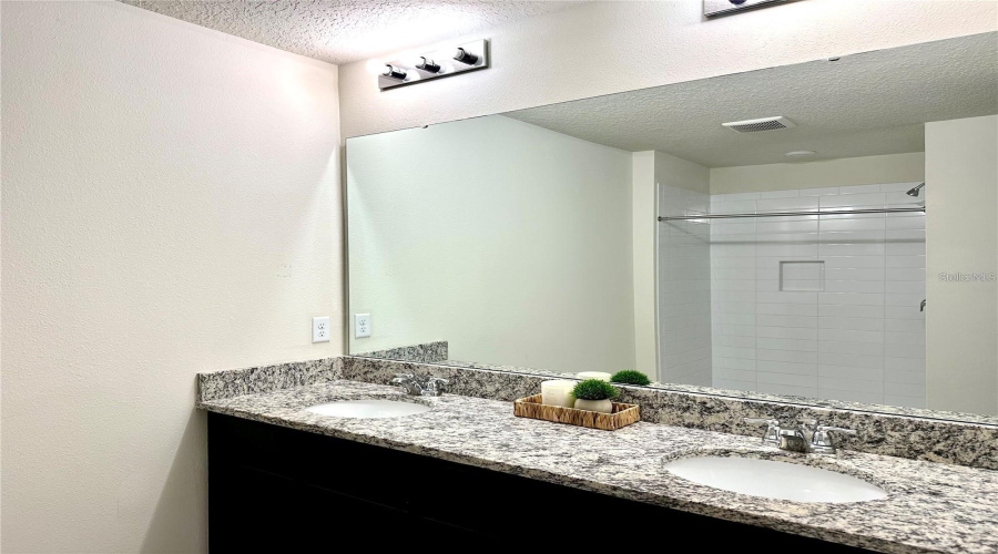 KISSIMMEE, Florida 34746, 3 Bedrooms Bedrooms, ,2 BathroomsBathrooms,Residential,For Sale,CYPRESS CAY,0,MFRS5139635