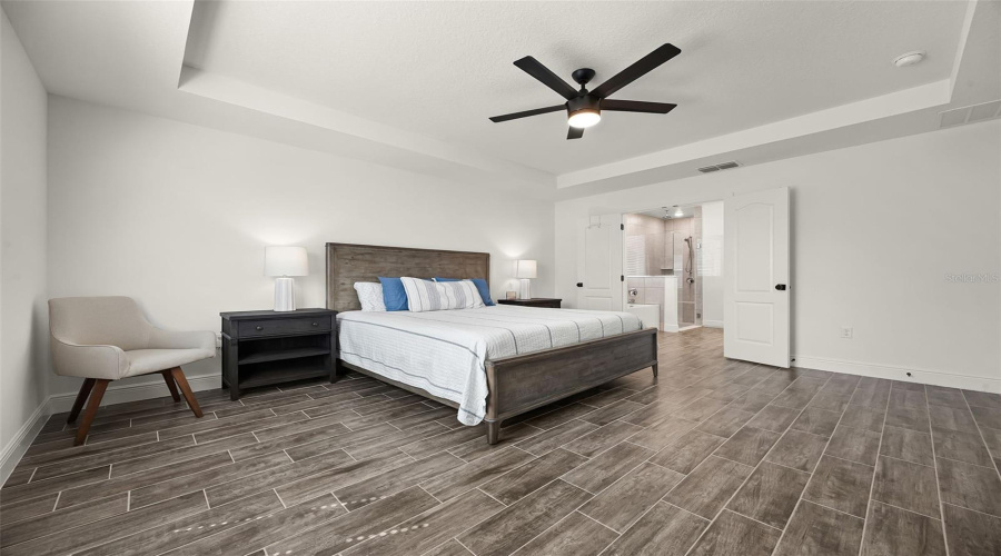 DAVENPORT, Florida 33837, 4 Bedrooms Bedrooms, ,3 BathroomsBathrooms,Residential,For Sale,OAK BLUFF,0,MFRO6321580