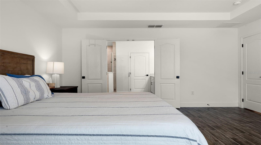 DAVENPORT, Florida 33837, 4 Bedrooms Bedrooms, ,3 BathroomsBathrooms,Residential,For Sale,OAK BLUFF,0,MFRO6321580