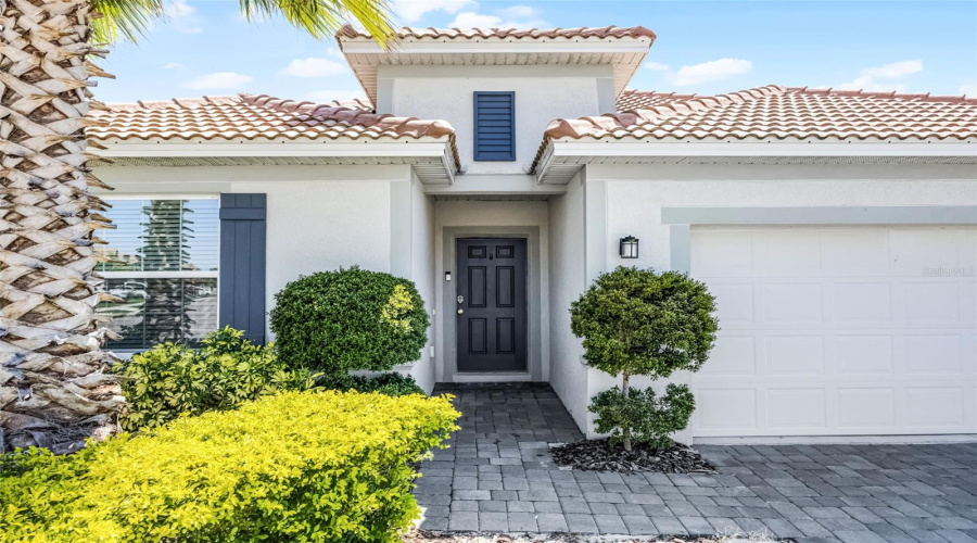 DAVENPORT, Florida 33837, 4 Bedrooms Bedrooms, ,3 BathroomsBathrooms,Residential,For Sale,OAK BLUFF,0,MFRO6321580