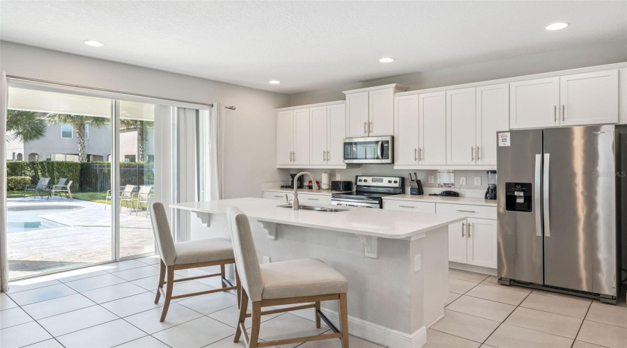 KISSIMMEE, Florida 34747, 6 Bedrooms Bedrooms, ,6 BathroomsBathrooms,Residential,For Sale,GRABEN,0,MFRO6363518