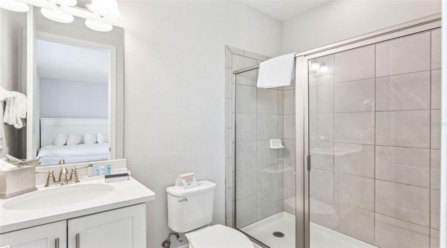 KISSIMMEE, Florida 34747, 6 Bedrooms Bedrooms, ,6 BathroomsBathrooms,Residential,For Sale,GRABEN,0,MFRO6363518