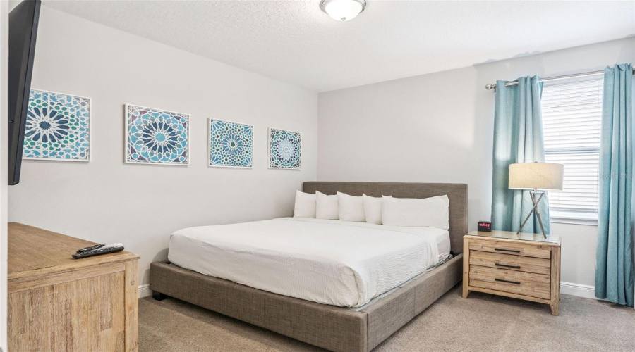 KISSIMMEE, Florida 34747, 6 Bedrooms Bedrooms, ,6 BathroomsBathrooms,Residential,For Sale,GRABEN,0,MFRO6363518