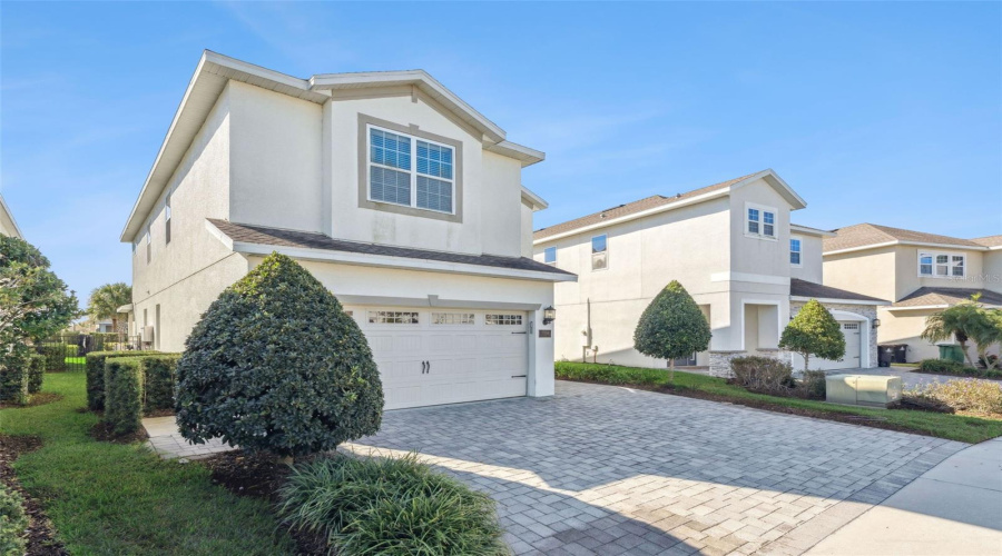 KISSIMMEE, Florida 34747, 6 Bedrooms Bedrooms, ,6 BathroomsBathrooms,Residential,For Sale,GRABEN,0,MFRO6363518