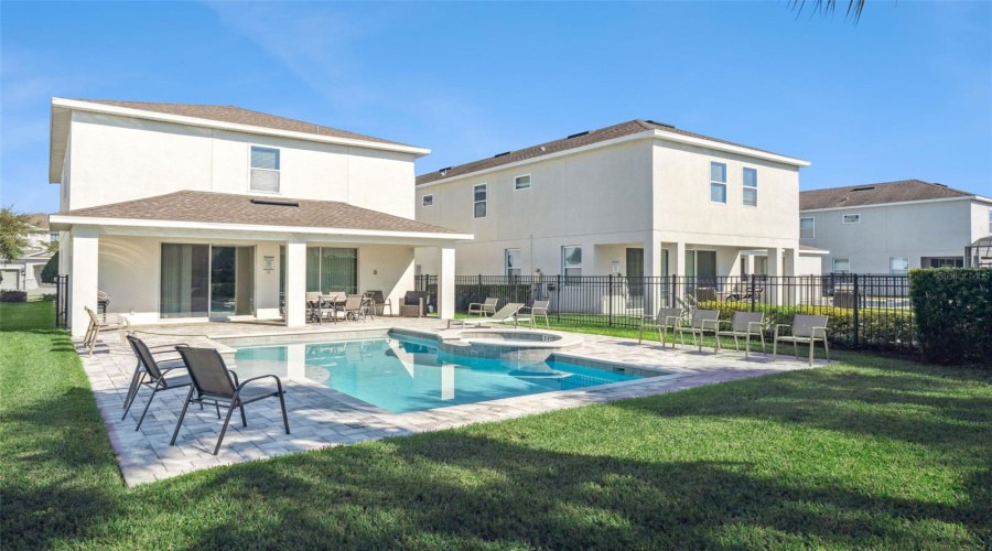 KISSIMMEE, Florida 34747, 6 Bedrooms Bedrooms, ,6 BathroomsBathrooms,Residential,For Sale,GRABEN,0,MFRO6363518