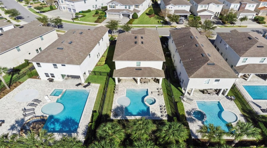 KISSIMMEE, Florida 34747, 6 Bedrooms Bedrooms, ,6 BathroomsBathrooms,Residential,For Sale,GRABEN,0,MFRO6363518