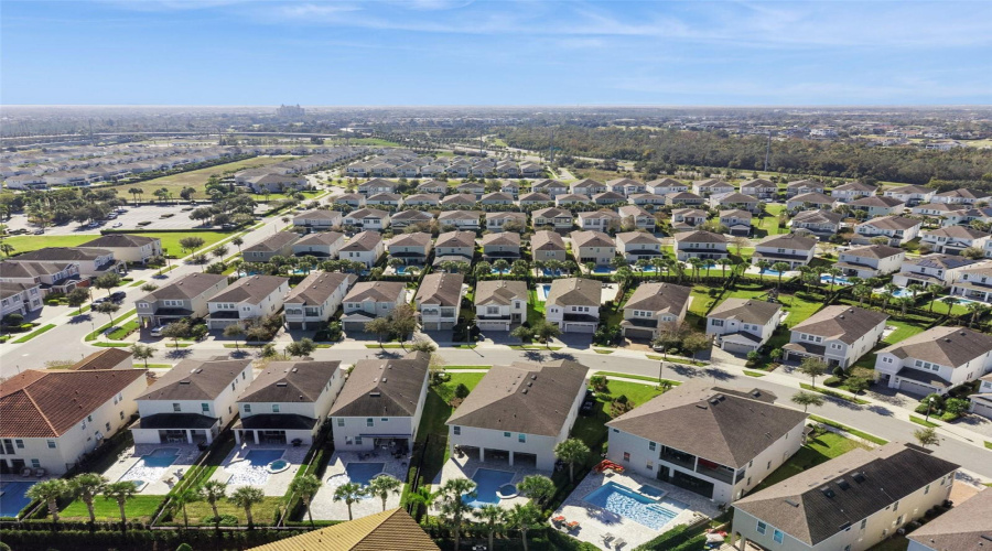 KISSIMMEE, Florida 34747, 6 Bedrooms Bedrooms, ,6 BathroomsBathrooms,Residential,For Sale,GRABEN,0,MFRO6363518