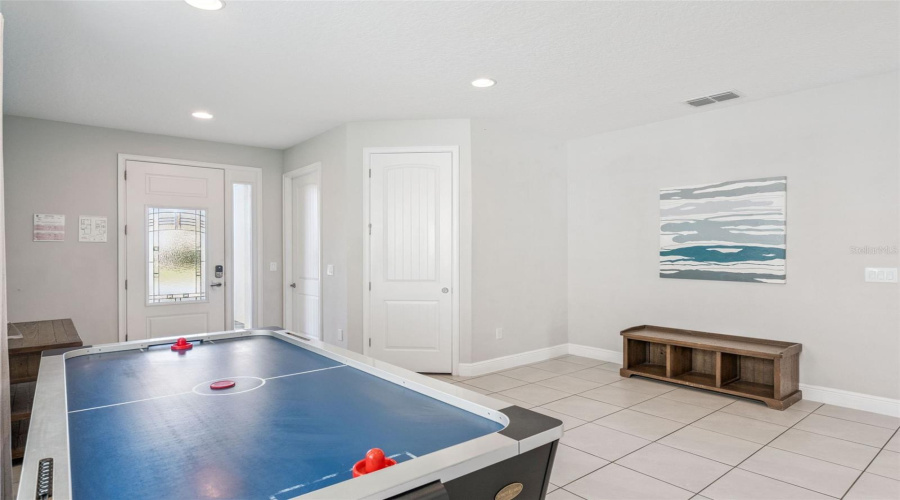 KISSIMMEE, Florida 34747, 6 Bedrooms Bedrooms, ,6 BathroomsBathrooms,Residential,For Sale,GRABEN,0,MFRO6363518