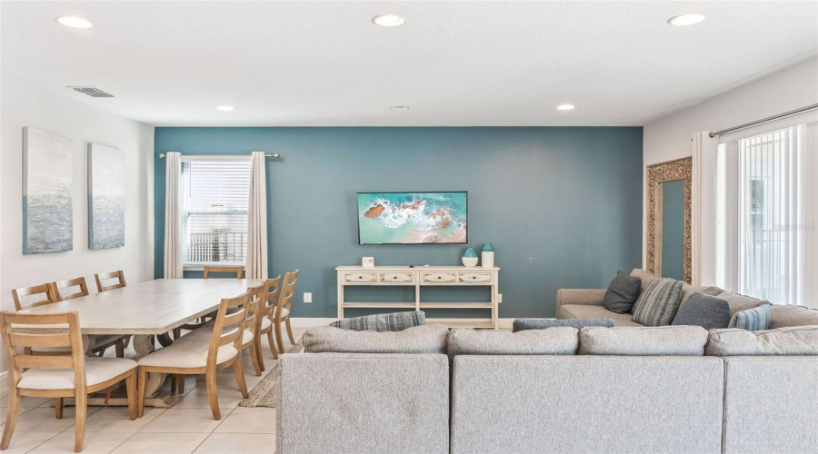 KISSIMMEE, Florida 34747, 6 Bedrooms Bedrooms, ,6 BathroomsBathrooms,Residential,For Sale,GRABEN,0,MFRO6363518