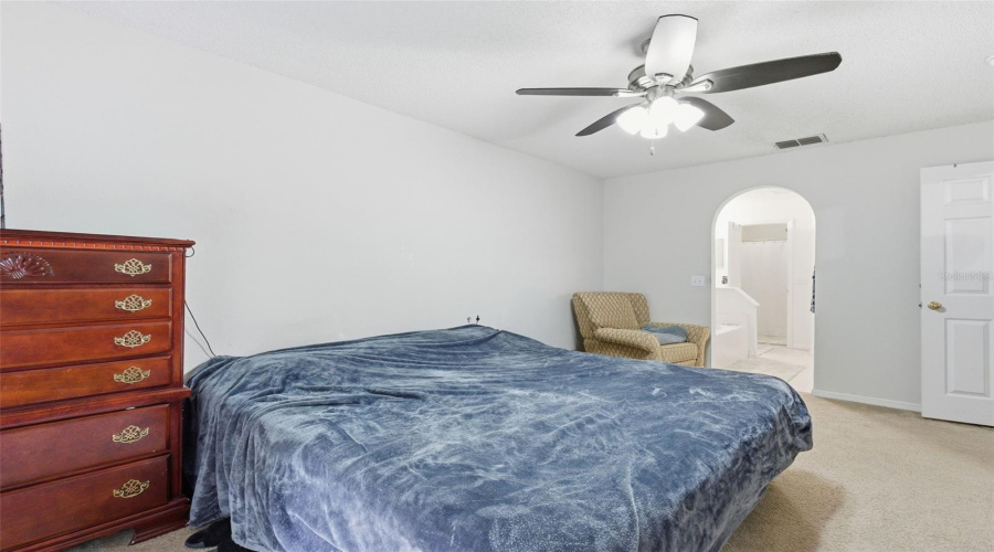 DAVENPORT, Florida 33897, 3 Bedrooms Bedrooms, ,2 BathroomsBathrooms,Residential,For Sale,HIGHWAY 27,0,MFRTB8452434