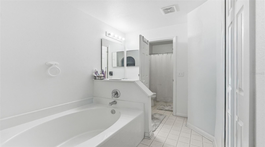 DAVENPORT, Florida 33897, 3 Bedrooms Bedrooms, ,2 BathroomsBathrooms,Residential,For Sale,HIGHWAY 27,0,MFRTB8452434