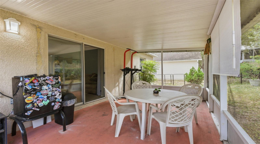 DAVENPORT, Florida 33897, 3 Bedrooms Bedrooms, ,2 BathroomsBathrooms,Residential,For Sale,HIGHWAY 27,0,MFRTB8452434