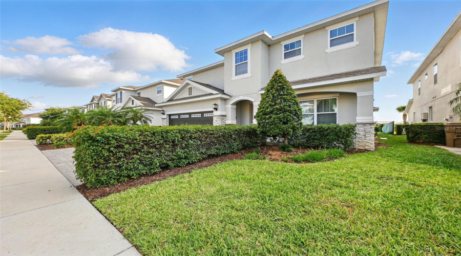 KISSIMMEE, Florida 34747, 5 Bedrooms Bedrooms, ,5 BathroomsBathrooms,Residential,For Sale,FAIRFAX,0,MFRTB8381133