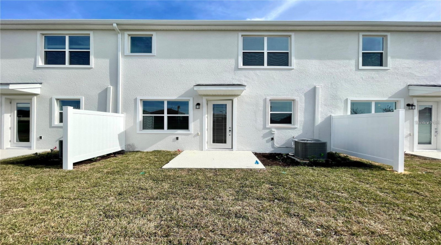 DAVENPORT, Florida 33896, 3 Bedrooms Bedrooms, ,2 BathroomsBathrooms,Residential,For Sale,BOGEY,0,MFRO6337607