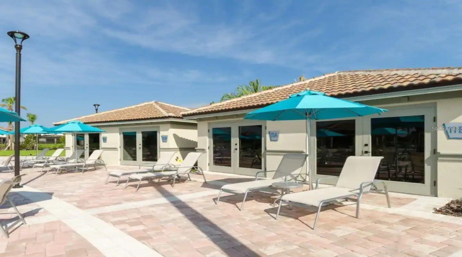 DAVENPORT, Florida 33896, 3 Bedrooms Bedrooms, ,2 BathroomsBathrooms,Residential,For Sale,BOGEY,0,MFRO6337607