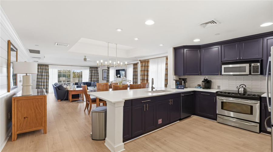 REUNION, Florida 34747, 3 Bedrooms Bedrooms, ,3 BathroomsBathrooms,Residential,For Sale,CENTRE COURT RIDGE,0,MFRO6365004