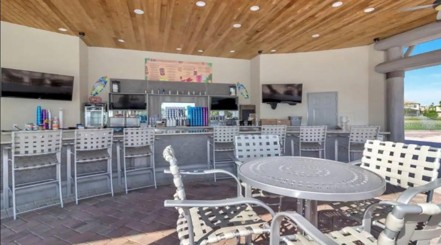 DAVENPORT, Florida 33896, 4 Bedrooms Bedrooms, ,3 BathroomsBathrooms,Residential,For Sale,PEBBLE BEACH,0,MFRO6330010