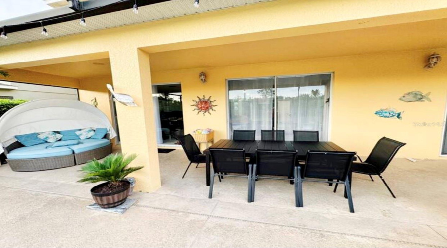 KISSIMMEE, Florida 34747, 7 Bedrooms Bedrooms, ,4 BathroomsBathrooms,Residential,For Sale,LA ISLA,0,MFRTB8436969