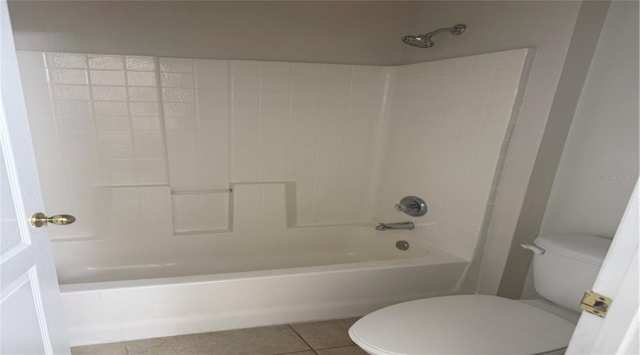 KISSIMMEE, Florida 34746, 4 Bedrooms Bedrooms, ,2 BathroomsBathrooms,Residential,For Sale,SAINT CLAIR,0,MFRS5139761