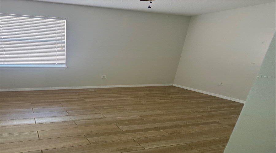 KISSIMMEE, Florida 34746, 4 Bedrooms Bedrooms, ,2 BathroomsBathrooms,Residential,For Sale,SAINT CLAIR,0,MFRS5139761