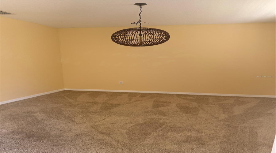 KISSIMMEE, Florida 34746, 4 Bedrooms Bedrooms, ,2 BathroomsBathrooms,Residential,For Sale,SAINT CLAIR,0,MFRS5139761