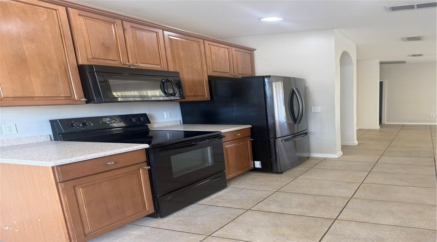 KISSIMMEE, Florida 34746, 4 Bedrooms Bedrooms, ,2 BathroomsBathrooms,Residential,For Sale,SAINT CLAIR,0,MFRS5139761