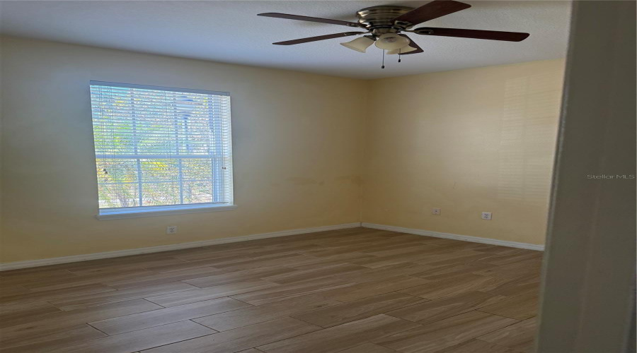 KISSIMMEE, Florida 34746, 4 Bedrooms Bedrooms, ,2 BathroomsBathrooms,Residential,For Sale,SAINT CLAIR,0,MFRS5139761
