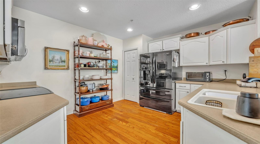 CELEBRATION, Florida 34747, 3 Bedrooms Bedrooms, ,2 BathroomsBathrooms,Residential,For Sale,OAK POND,0,MFRO6363816