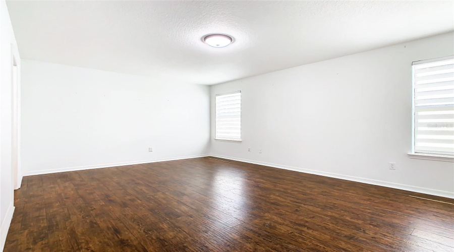 KISSIMMEE, Florida 34746, 5 Bedrooms Bedrooms, ,3 BathroomsBathrooms,Residential,For Sale,BASS BOAT,0,MFRO6365324