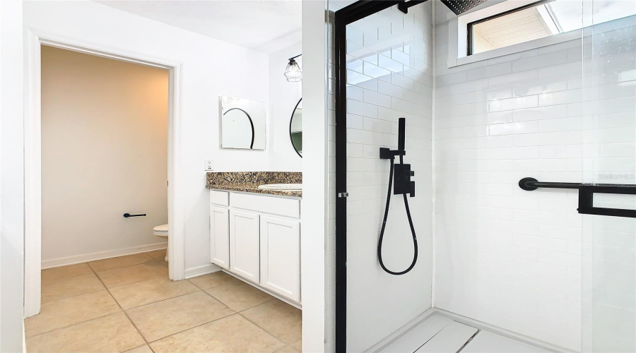 KISSIMMEE, Florida 34746, 5 Bedrooms Bedrooms, ,3 BathroomsBathrooms,Residential,For Sale,BASS BOAT,0,MFRO6365324