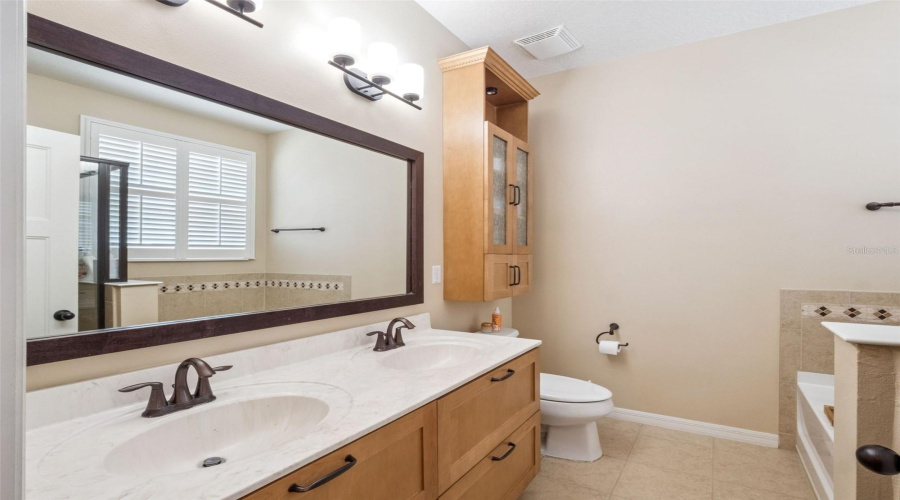 KISSIMMEE, Florida 34746, 4 Bedrooms Bedrooms, ,2 BathroomsBathrooms,Residential,For Sale,ANGLER,0,MFRO6365081