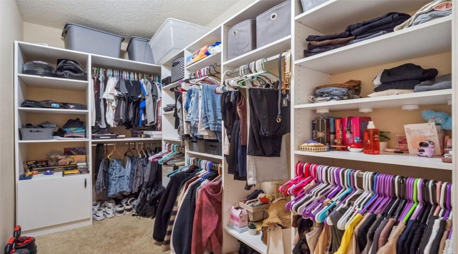 KISSIMMEE, Florida 34746, 4 Bedrooms Bedrooms, ,2 BathroomsBathrooms,Residential,For Sale,ANGLER,0,MFRO6365081