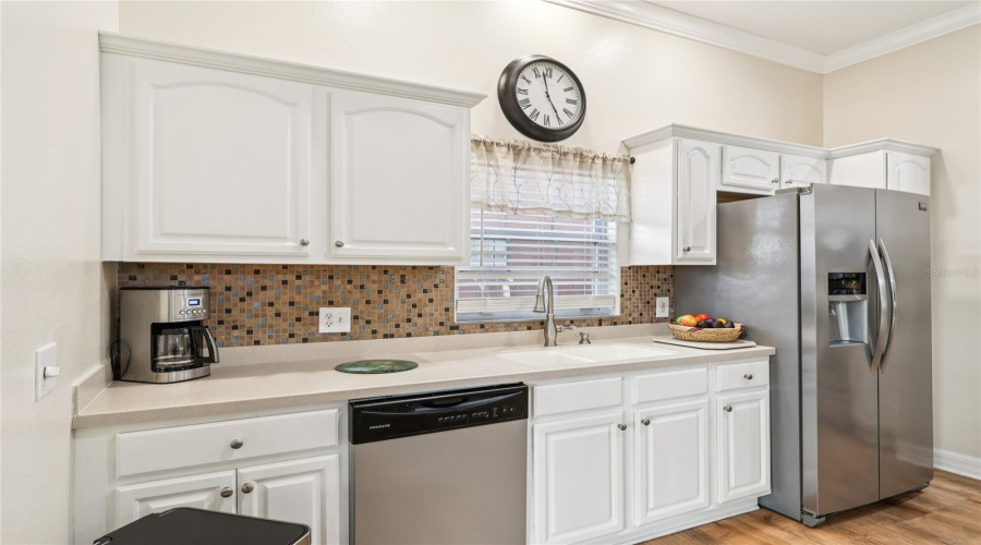 DAVENPORT, Florida 33897, 6 Bedrooms Bedrooms, ,5 BathroomsBathrooms,Residential,For Sale,VISTA DRIVE,0,MFRS5139569