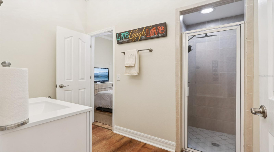 DAVENPORT, Florida 33897, 6 Bedrooms Bedrooms, ,5 BathroomsBathrooms,Residential,For Sale,VISTA DRIVE,0,MFRS5139569