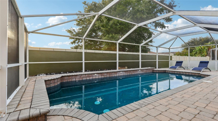 DAVENPORT, Florida 33897, 6 Bedrooms Bedrooms, ,5 BathroomsBathrooms,Residential,For Sale,VISTA DRIVE,0,MFRS5139569