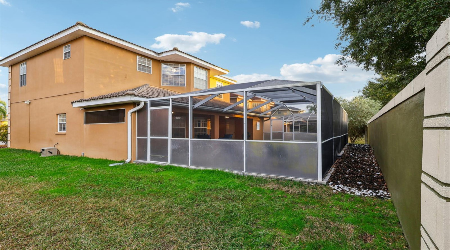 DAVENPORT, Florida 33897, 6 Bedrooms Bedrooms, ,5 BathroomsBathrooms,Residential,For Sale,VISTA DRIVE,0,MFRS5139569