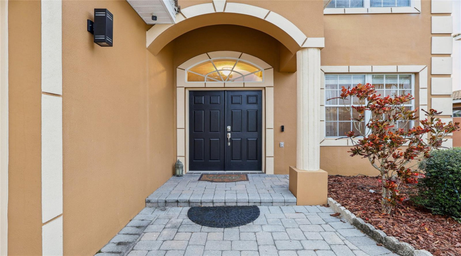 DAVENPORT, Florida 33897, 6 Bedrooms Bedrooms, ,5 BathroomsBathrooms,Residential,For Sale,VISTA DRIVE,0,MFRS5139569