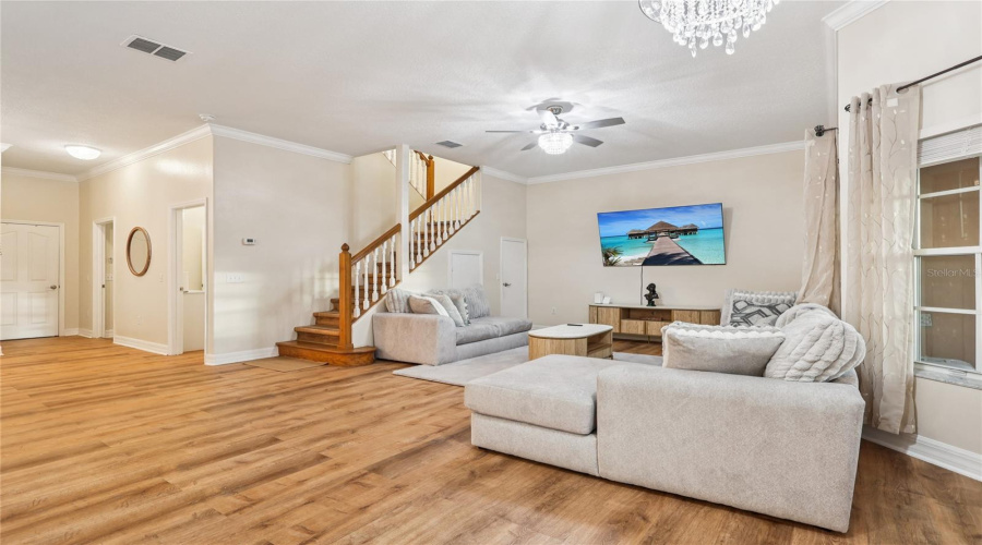 DAVENPORT, Florida 33897, 6 Bedrooms Bedrooms, ,5 BathroomsBathrooms,Residential,For Sale,VISTA DRIVE,0,MFRS5139569