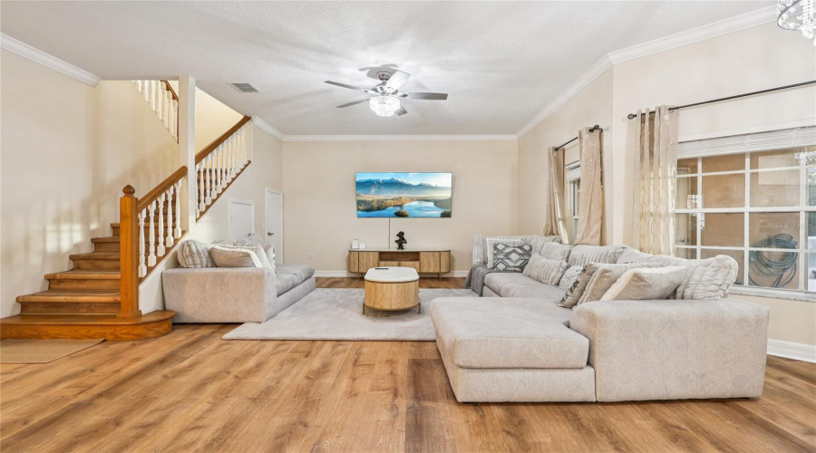 DAVENPORT, Florida 33897, 6 Bedrooms Bedrooms, ,5 BathroomsBathrooms,Residential,For Sale,VISTA DRIVE,0,MFRS5139569