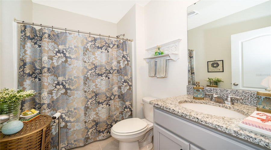 DAVENPORT, Florida 33837, 5 Bedrooms Bedrooms, ,3 BathroomsBathrooms,Residential,For Sale,BROOKLET,0,MFRO6364282