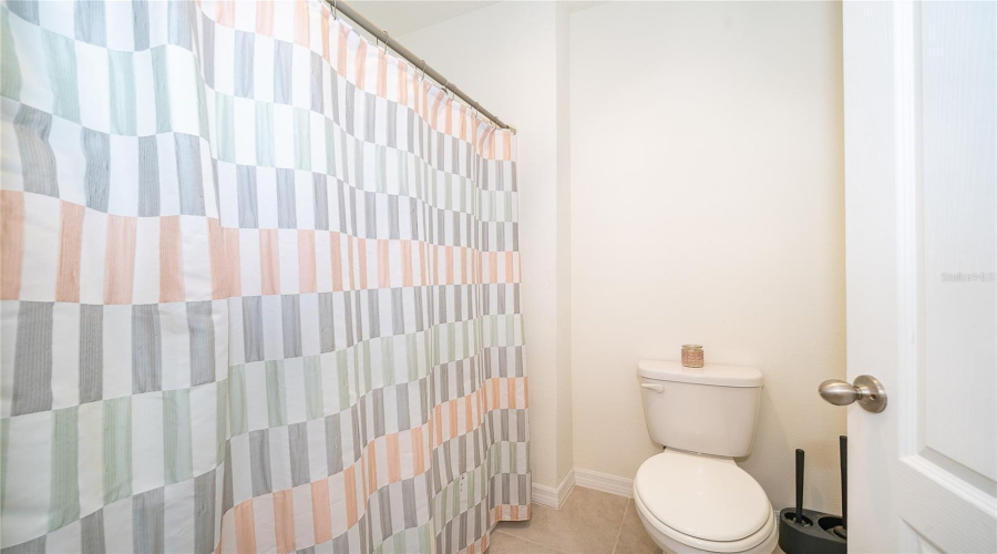 DAVENPORT, Florida 33837, 5 Bedrooms Bedrooms, ,3 BathroomsBathrooms,Residential,For Sale,BROOKLET,0,MFRO6364282