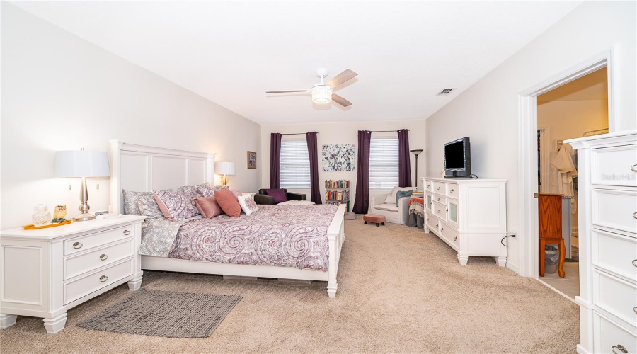 DAVENPORT, Florida 33837, 5 Bedrooms Bedrooms, ,3 BathroomsBathrooms,Residential,For Sale,BROOKLET,0,MFRO6364282