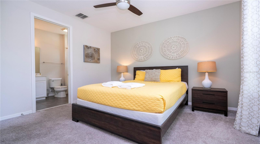 KISSIMMEE, Florida 34747, 7 Bedrooms Bedrooms, ,7 BathroomsBathrooms,Residential,For Sale,NASSAU POINT,0,MFRO6314025