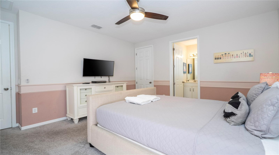 KISSIMMEE, Florida 34747, 7 Bedrooms Bedrooms, ,7 BathroomsBathrooms,Residential,For Sale,NASSAU POINT,0,MFRO6314025