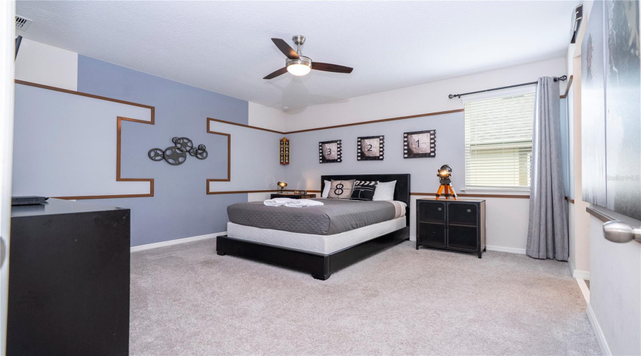 KISSIMMEE, Florida 34747, 7 Bedrooms Bedrooms, ,7 BathroomsBathrooms,Residential,For Sale,NASSAU POINT,0,MFRO6314025