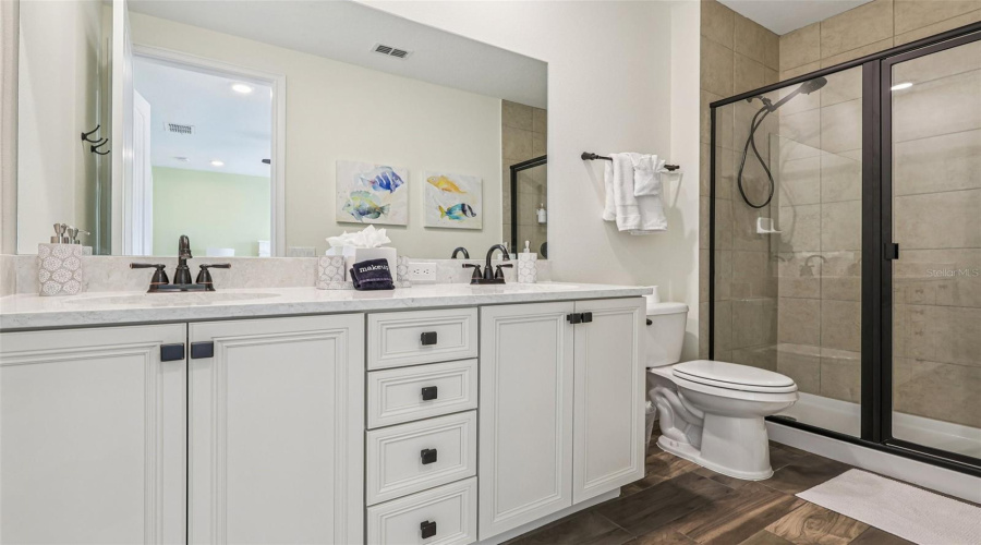 KISSIMMEE, Florida 34747, 3 Bedrooms Bedrooms, ,3 BathroomsBathrooms,Residential,For Sale,ON THE ROCKS,0,MFRTB8453088