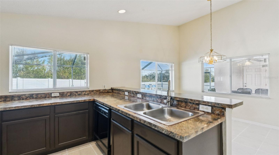 DAVENPORT, Florida 33897, 4 Bedrooms Bedrooms, ,2 BathroomsBathrooms,Residential,For Sale,HILLCREST,0,MFRO6365013