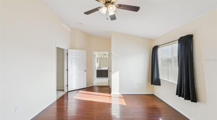 DAVENPORT, Florida 33897, 4 Bedrooms Bedrooms, ,2 BathroomsBathrooms,Residential,For Sale,HILLCREST,0,MFRO6365013